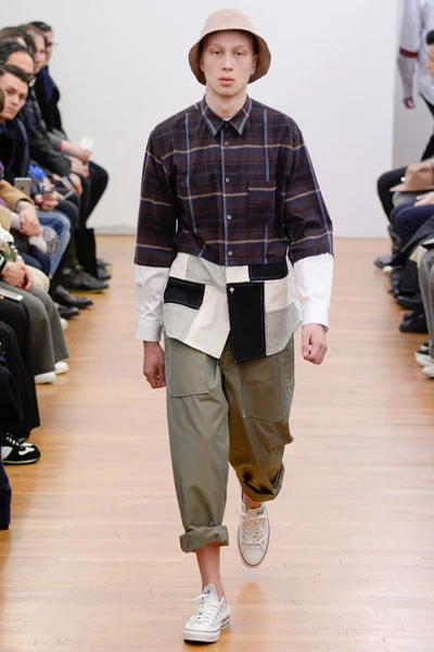 Look 22